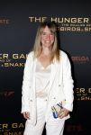 Amsterdam 14 november 2023
Premiere the hungar games . Nienke Romer met dochters