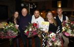 Asten 2 november 2023
Boekpresentatie Peter Gillis op park Prinsesmeer.
Aanwezig vriendin Wendy v Hout en zijn kinderen Mark Inge en Ruud . Mark Baanders reikte het eerste boek uit.