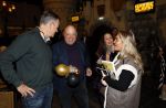 Asten 2 november 2023
Boekpresentatie Peter Gillis op park Prinsesmeer.
Aanwezig vriendin Wendy v Hout en zijn kinderen Mark Inge en Ruud . Mark Baanders reikte het eerste boek uit.