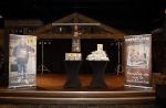 Asten 2 november 2023
Boekpresentatie Peter Gillis op park Prinsesmeer.
Aanwezig vriendin Wendy v Hout en zijn kinderen Mark Inge en Ruud . Mark Baanders reikte het eerste boek uit.