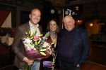 Asten 2 november 2023
Boekpresentatie Peter Gillis op park Prinsesmeer.
Aanwezig vriendin Wendy v Hout en zijn kinderen Mark Inge en Ruud . Mark Baanders reikte het eerste boek uit.