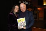 Asten 2 november 2023
Boekpresentatie Peter Gillis op park Prinsesmeer.
Aanwezig vriendin Wendy v Hout en zijn kinderen Mark Inge en Ruud . Mark Baanders reikte het eerste boek uit.