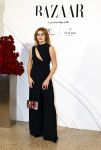 Amsterdam 15 november 2023
Harpers Bazaar woman of the year in het Stedelijk Museum . Prinses Laurentien kwam met haar dochter Prinses Eloise