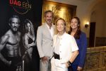 Amsterdam 20 november 2023
Presentatie boek Dag EEN in hotel 27 in Amsterdam.
Eigenaar van dag een zijn Patrick Janssen en zijn vrouw Babette Janssen . Prinses Margarita en een vriendin