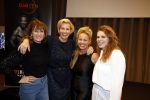 Amsterdam 20 november 2023
Presentatie boek Dag EEN in hotel 27 in Amsterdam.
Eigenaar van dag een zijn Patrick Janssen en zijn vrouw Babette Janssen . Renee Fokker Anouk Smulders Maaike Janssen en Olivia v Royen