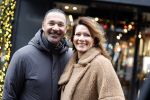 Amsterdam 23 november 2023
Ruud Gulliot en zijn vriendin Karin de Rooij  op straat in Amsterdam zuid