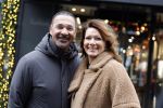 Amsterdam 23 november 2023
Ruud Gulliot en zijn vriendin Karin de Rooij  op straat in Amsterdam zuid