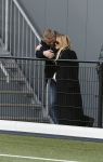 Amsterdam 11 november 2023
Damian v d Vaart in Ajax O18 tegen fc Den Haag op de toekomst. Zijn moeder Sylvie Meis en vriend Wim Beelen zijn aanwezig.