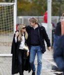 Amsterdam 11 november 2023
Damian v d Vaart in Ajax O18 tegen fc Den Haag op de toekomst. Zijn moeder Sylvie Meis en vriend Wim Beelen zijn aanwezig.