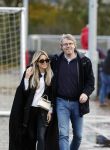 Amsterdam 11 november 2023
Damian v d Vaart in Ajax O18 tegen fc Den Haag op de toekomst. Zijn moeder Sylvie Meis en vriend Wim Beelen zijn aanwezig.