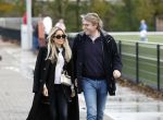 Amsterdam 11 november 2023
Damian v d Vaart in Ajax O18 tegen fc Den Haag op de toekomst. Zijn moeder Sylvie Meis en vriend Wim Beelen zijn aanwezig.