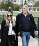 Amsterdam 11 november 2023
Damian v d Vaart in Ajax O18 tegen fc Den Haag op de toekomst. Zijn moeder Sylvie Meis en vriend Wim Beelen zijn aanwezig.