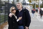 Amsterdam 11 november 2023
Damian v d Vaart in Ajax O18 tegen fc Den Haag op de toekomst. Zijn moeder Sylvie Meis en vriend Wim Beelen zijn aanwezig.