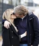 Amsterdam 11 november 2023
Damian v d Vaart in Ajax O18 tegen fc Den Haag op de toekomst. Zijn moeder Sylvie Meis en vriend Wim Beelen zijn aanwezig.