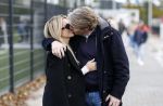 Amsterdam 11 november 2023
Damian v d Vaart in Ajax O18 tegen fc Den Haag op de toekomst. Zijn moeder Sylvie Meis en vriend Wim Beelen zijn aanwezig.