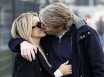 Amsterdam 11 november 2023
Damian v d Vaart in Ajax O18 tegen fc Den Haag op de toekomst. Zijn moeder Sylvie Meis en vriend Wim Beelen zijn aanwezig.