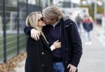 Amsterdam 11 november 2023
Damian v d Vaart in Ajax O18 tegen fc Den Haag op de toekomst. Zijn moeder Sylvie Meis en vriend Wim Beelen zijn aanwezig.