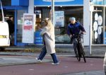 Amsterdam 6 november 2023
Tatjana doert samen met haar moeder boodschappen in Amsterdam