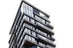 Amsterdam 19 november 2023
Wim Beelen de vriend van Sylvie Meis woont in een penthouse naast George Marina waar ze elkaar voor het eerst ontmoet hebben .