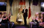 Amsterdam 2 december 2024
Addy v d Krommenacker heeft kleding ontworpen voor terre des Hommes .
oa Carolien ter Linden Jet de Nijs Justine Marcella Dwight v d Vijver Duco Bauwens Marianne Timmer en Laurien Verstraten liepen mee met de show.