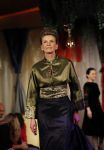 Amsterdam 2 december 2024
Addy v d Krommenacker heeft kleding ontworpen voor terre des Hommes .
oa Carolien ter Linden Jet de Nijs Justine Marcella Dwight v d Vijver Duco Bauwens Marianne Timmer en Laurien Verstraten liepen mee met de show.