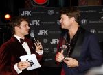 Amsterdam 23 oktober 2024
JFK greatest man award in de Ventuno Skylounge in Amsterdam. Beau v Erven Dorens werd gekozen tot Greatest man . Hij kwam met 3 zoons en Mark v Eeuwen