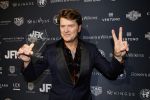 Amsterdam 23 oktober 2024
JFK greatest man award in de Ventuno Skylounge in Amsterdam. Beau v Erven Dorens werd gekozen tot Greatest man . Hij kwam met 3 zoons en Mark v Eeuwen