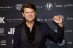 Amsterdam 23 oktober 2024
JFK greatest man award in de Ventuno Skylounge in Amsterdam. Beau v Erven Dorens werd gekozen tot Greatest man . Hij kwam met 3 zoons en Mark v Eeuwen