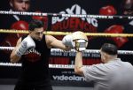 Hoofddorp 25 november 2024
Training Boxing influencers met oa Dave Roelvink Bravo Mark Schaaf  Geraldo Holzken Niek Holzken Roy  Meyer Goudtje Oussama Ahammoud Boer Ayoub en Sem v Dijk . Monica Geuze en Kaj Gorgels presenteren het .