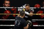 Hoofddorp 25 november 2024
Training Boxing influencers met oa Dave Roelvink Bravo Mark Schaaf  Geraldo Holzken Niek Holzken Roy  Meyer Goudtje Oussama Ahammoud Boer Ayoub en Sem v Dijk . Monica Geuze en Kaj Gorgels presenteren het .