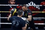 Hoofddorp 25 november 2024
Training Boxing influencers met oa Dave Roelvink Bravo Mark Schaaf  Geraldo Holzken Niek Holzken Roy  Meyer Goudtje Oussama Ahammoud Boer Ayoub en Sem v Dijk . Monica Geuze en Kaj Gorgels presenteren het .