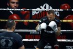 Hoofddorp 25 november 2024
Training Boxing influencers met oa Dave Roelvink Bravo Mark Schaaf  Geraldo Holzken Niek Holzken Roy  Meyer Goudtje Oussama Ahammoud Boer Ayoub en Sem v Dijk . Monica Geuze en Kaj Gorgels presenteren het .
