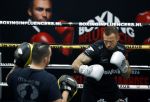 Hoofddorp 25 november 2024
Training Boxing influencers met oa Dave Roelvink Bravo Mark Schaaf  Geraldo Holzken Niek Holzken Roy  Meyer Goudtje Oussama Ahammoud Boer Ayoub en Sem v Dijk . Monica Geuze en Kaj Gorgels presenteren het .