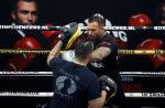 Hoofddorp 25 november 2024
Training Boxing influencers met oa Dave Roelvink Bravo Mark Schaaf  Geraldo Holzken Niek Holzken Roy  Meyer Goudtje Oussama Ahammoud Boer Ayoub en Sem v Dijk . Monica Geuze en Kaj Gorgels presenteren het .