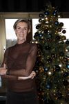 Amsterdam 3 december 2024
Boekpresentatie Els v Roode (B&B vol liefde) in het fashion hotel Haar dochters Josephine en Isabelle kregen het eerste exemplaar.