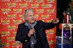 Amsterdam 5 november 2024
Presentatie cast Santa Claus is comeing to town in het ziggo dome . Aanwezige cast Willemijn Verkaik Dominique v Hulst (Zangeres Do) Noortje Herlaar Buddy Vedder en Frank Lammers als kerstman . Ewart v d Horst