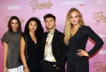 Amsterdam 22 oktober 2024
Premiere Gooische vrouwen in het DeLaMar theater.