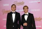 Amsterdam 22 oktober 2024
Premiere Gooische vrouwen in het DeLaMar theater.  Ingmar v d Broek met een vriend
