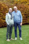 Radio Kootwijk 12 november 2024
Jan de Hoop en zijn Partner Coen Lievaart in de tuin van hun huis .