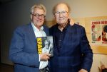 Amstelveen 14 november 2024
Opening expositie en boekpresentatie van 80 jaar Jeroen Krabbe in het Cobra Museum . Joop v d Ende overhandit het eerste boek . Vrouw Herma Krabbe zit op de eerste rij samen met zoon Jasper en Jacob Krabbe .