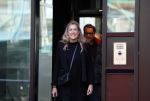Lelystad 28 november 2024
Rechtszaak in de rechtbank van Lelystad tussen Cato Margo Peekel en Jojanneke Peekel. Beide dames kwamen met hun man . Hun vader is/was Han Peekel