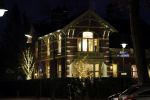 Laren 29 november 2024
Kerstverlichting in Laren . Oa Bonte paard en Riviera Maison