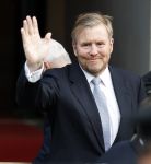 Amsterdam 3 december 2024
Uitreiking Prins Calus prijzen in het paleis op de dam . Aanwezig names koninklijke familie , Koning Willem Alexander Prins Constantijn Prinses Laurentien  en Prinses Mabel .