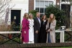 Amsterdam 29 november 2024
Fotouurtje Koninklijk huis met Koning Willem Alexander Koningin Maxima Prinses Amalia Prinses Alexia Prinses Ariane en hun hondje Mambo . De shoot vond plaats op het Begijnhof in het centrum van Amsterdam.