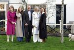 Amsterdam 29 november 2024
Fotouurtje Koninklijk huis met Koning Willem Alexander Koningin Maxima Prinses Amalia Prinses Alexia Prinses Ariane en hun hondje Mambo . De shoot vond plaats op het Begijnhof in het centrum van Amsterdam.