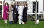Amsterdam 29 november 2024
Fotouurtje Koninklijk huis met Koning Willem Alexander Koningin Maxima Prinses Amalia Prinses Alexia Prinses Ariane en hun hondje Mambo . De shoot vond plaats op het Begijnhof in het centrum van Amsterdam.