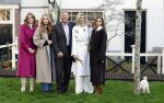 Amsterdam 29 november 2024
Fotouurtje Koninklijk huis met Koning Willem Alexander Koningin Maxima Prinses Amalia Prinses Alexia Prinses Ariane en hun hondje Mambo . De shoot vond plaats op het Begijnhof in het centrum van Amsterdam.
