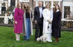 Amsterdam 29 november 2024
Fotouurtje Koninklijk huis met Koning Willem Alexander Koningin Maxima Prinses Amalia Prinses Alexia Prinses Ariane en hun hondje Mambo . De shoot vond plaats op het Begijnhof in het centrum van Amsterdam.