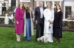 Amsterdam 29 november 2024
Fotouurtje Koninklijk huis met Koning Willem Alexander Koningin Maxima Prinses Amalia Prinses Alexia Prinses Ariane en hun hondje Mambo . De shoot vond plaats op het Begijnhof in het centrum van Amsterdam.