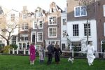 Amsterdam 29 november 2024
Fotouurtje Koninklijk huis met Koning Willem Alexander Koningin Maxima Prinses Amalia Prinses Alexia Prinses Ariane en hun hondje Mambo . De shoot vond plaats op het Begijnhof in het centrum van Amsterdam.